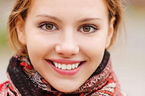 Ask a Cosmetic Dentist: What Is a Smile Makeover from Allure Dental in Chicago, IL