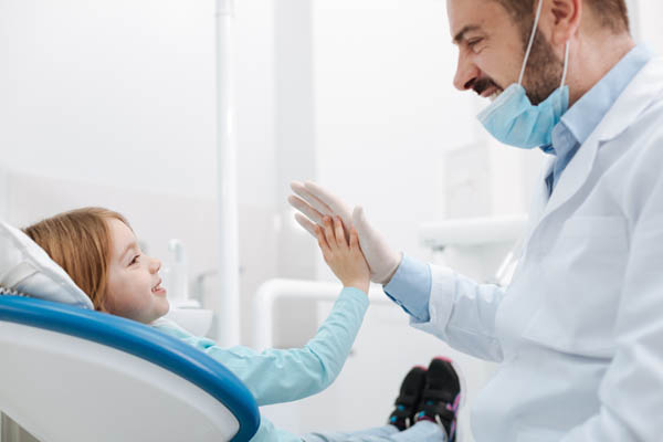 When Should Children See A Dentist For Kids?